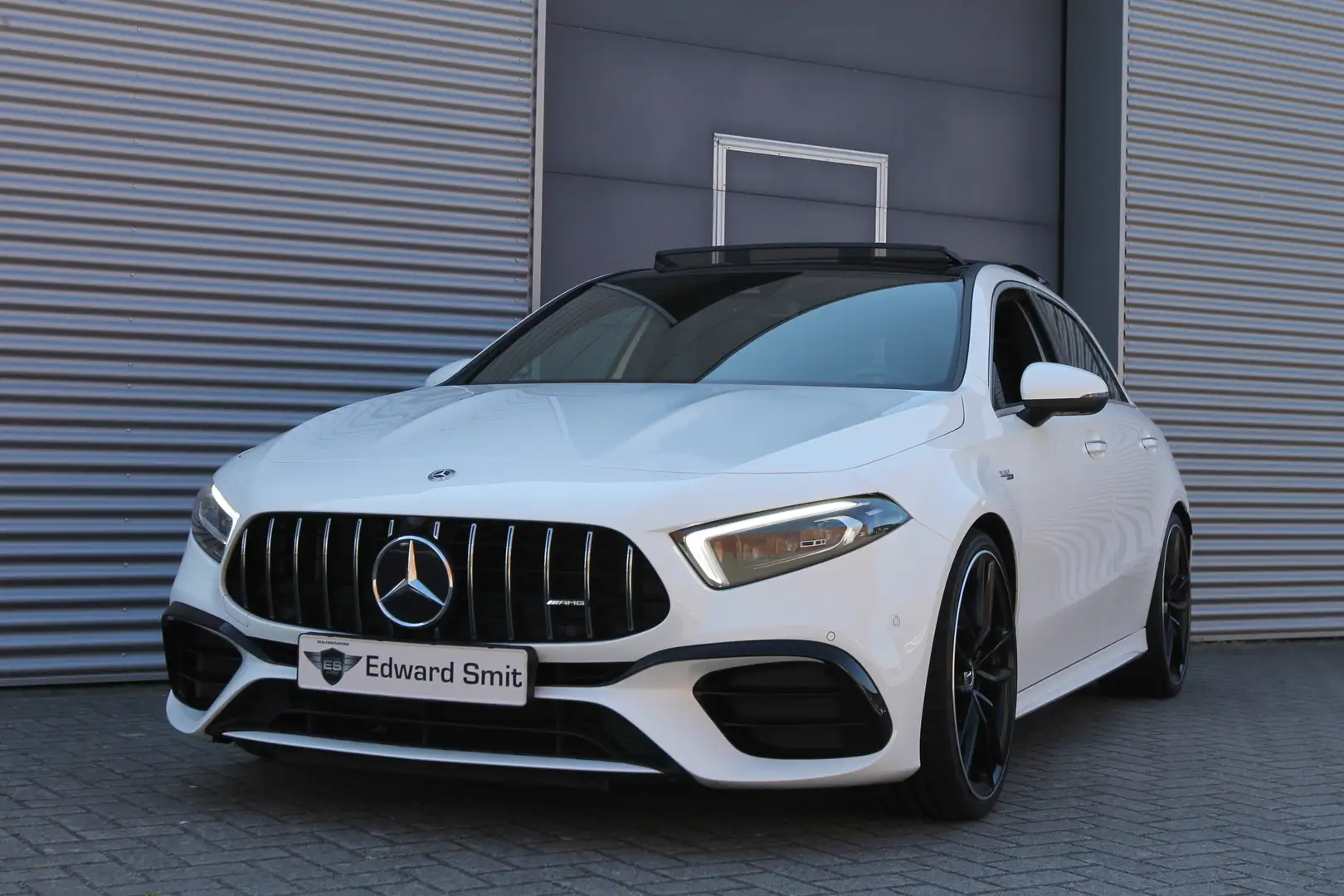 Mercedes-Benz A 45 AMG 4MATIC+ I AUT. I 388 PK I CAMERA I PANO.DAK Weiß - 2