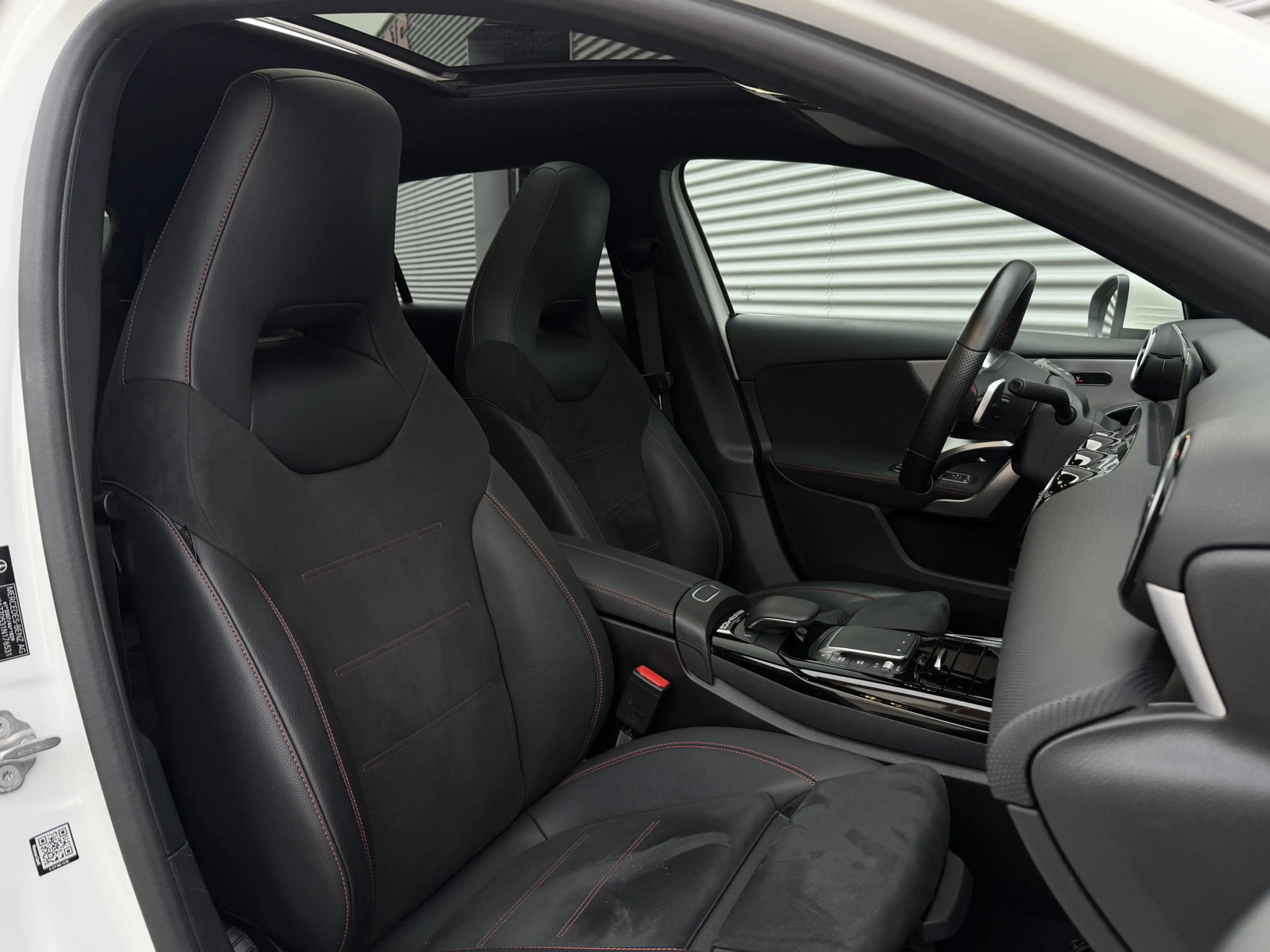 Mercedes-Benz A 45 AMG 4MATIC+ I AUT. I 388 PK I CAMERA I PANO.DAK — photo 8