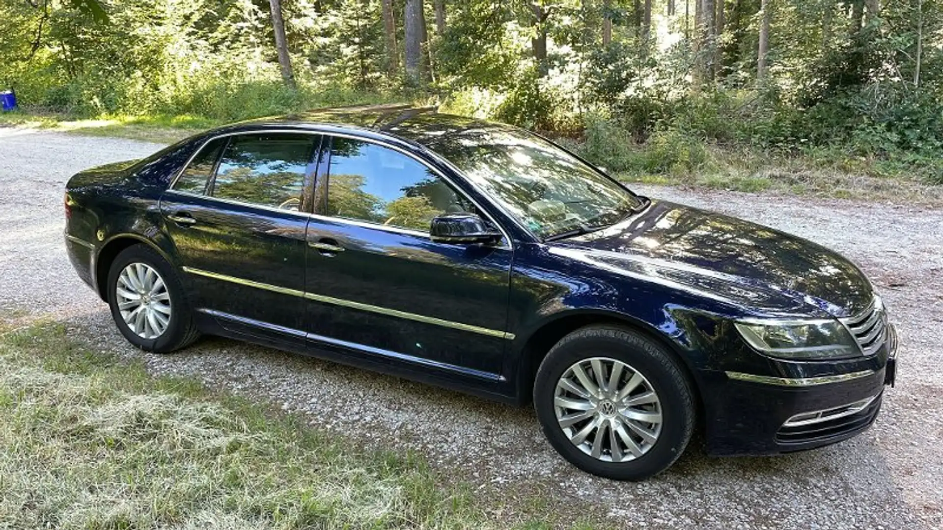 Volkswagen Phaeton 3.0 V6 TDI 4-MO Blau - 1