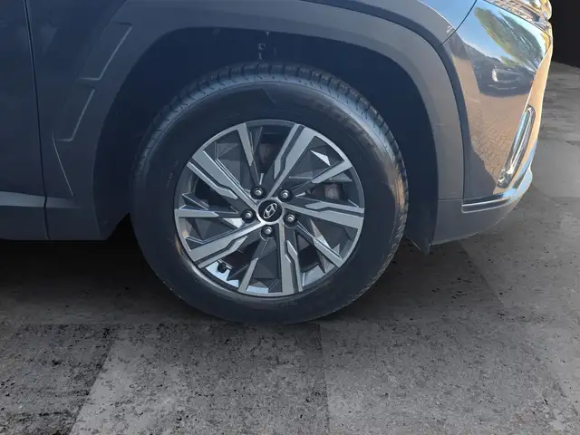 Hyundai Tucson view 5