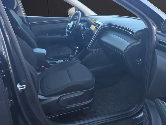 Hyundai Tucson view 6