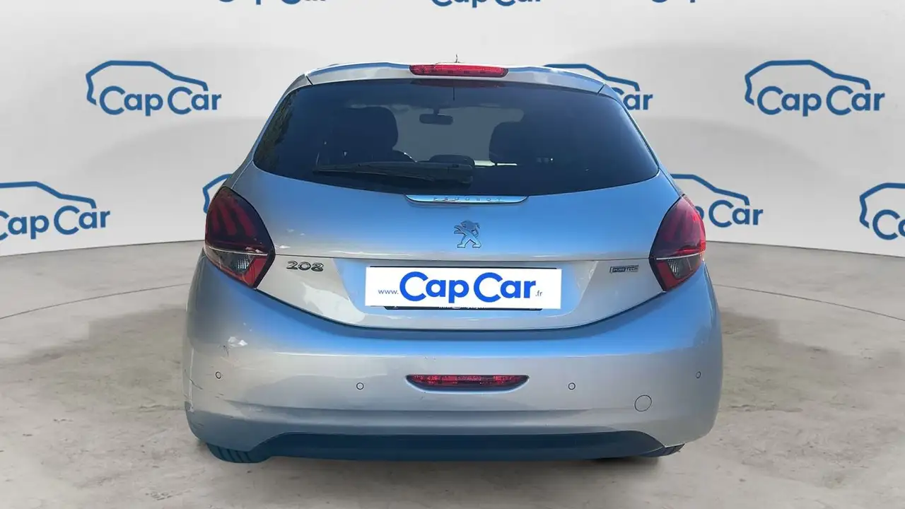 Peugeot 208 208 — photo 3