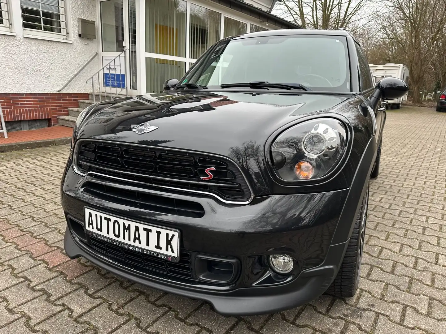 MINI Cooper S Countryman John Cooper Works S All4 Schwarz - 1