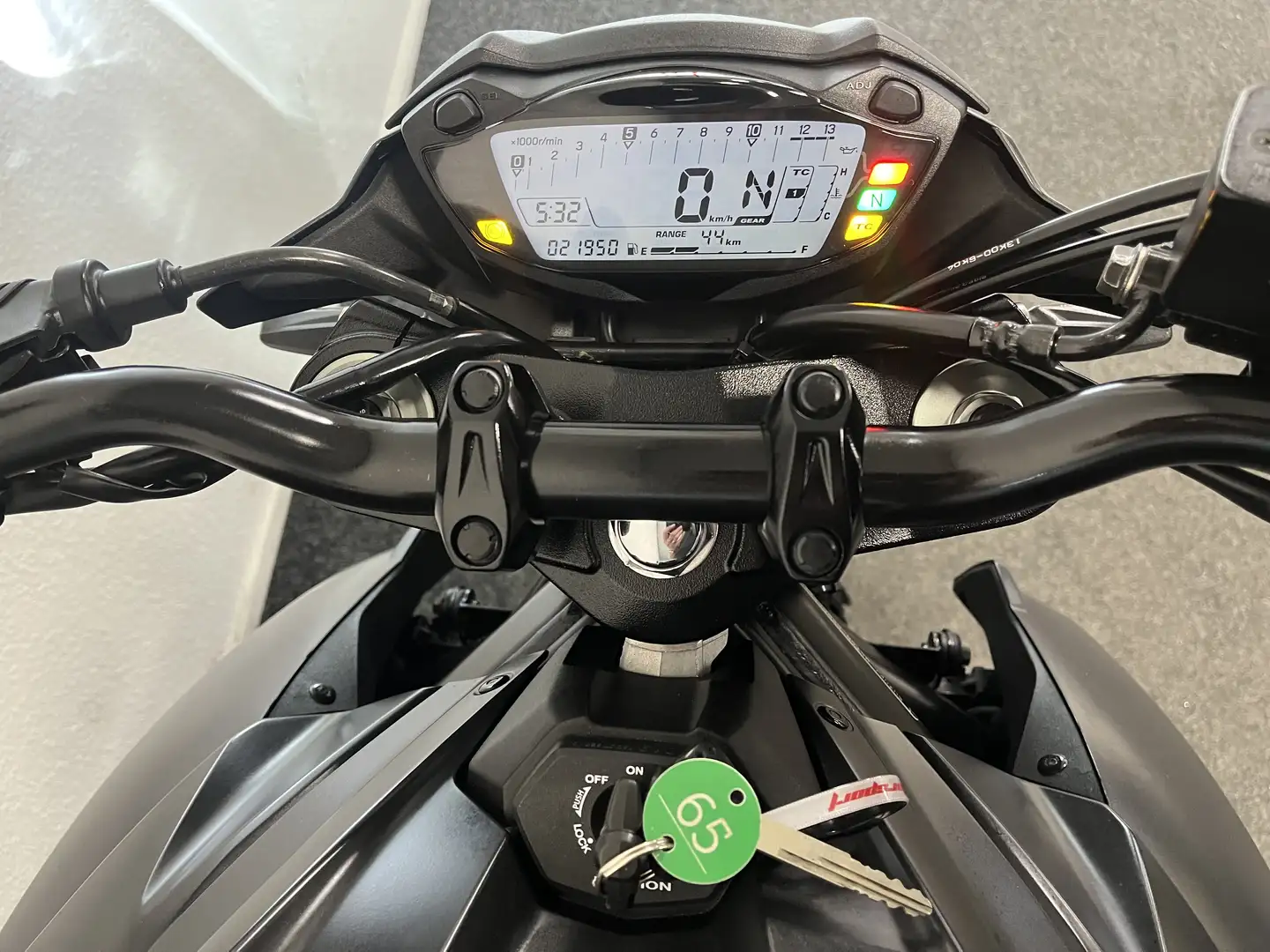 Suzuki GSX-S 750 ABS Negro - 2