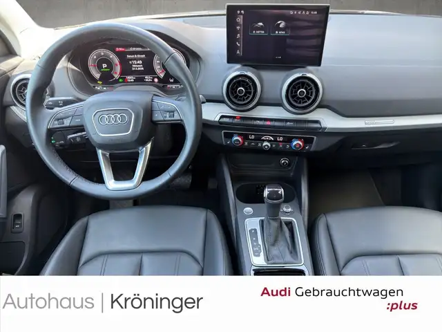 Audi Q2 view 13