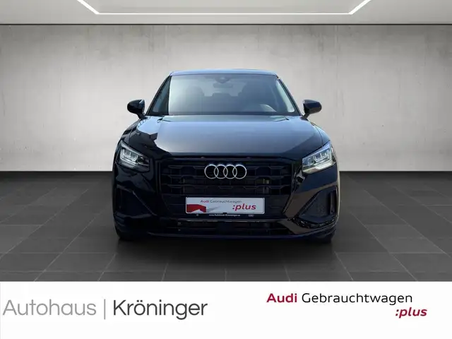 Audi Q2 view 5