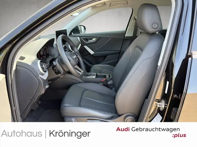 Audi Q2 view 7