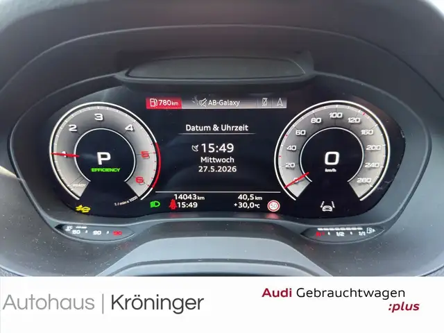 Audi Q2 view 12