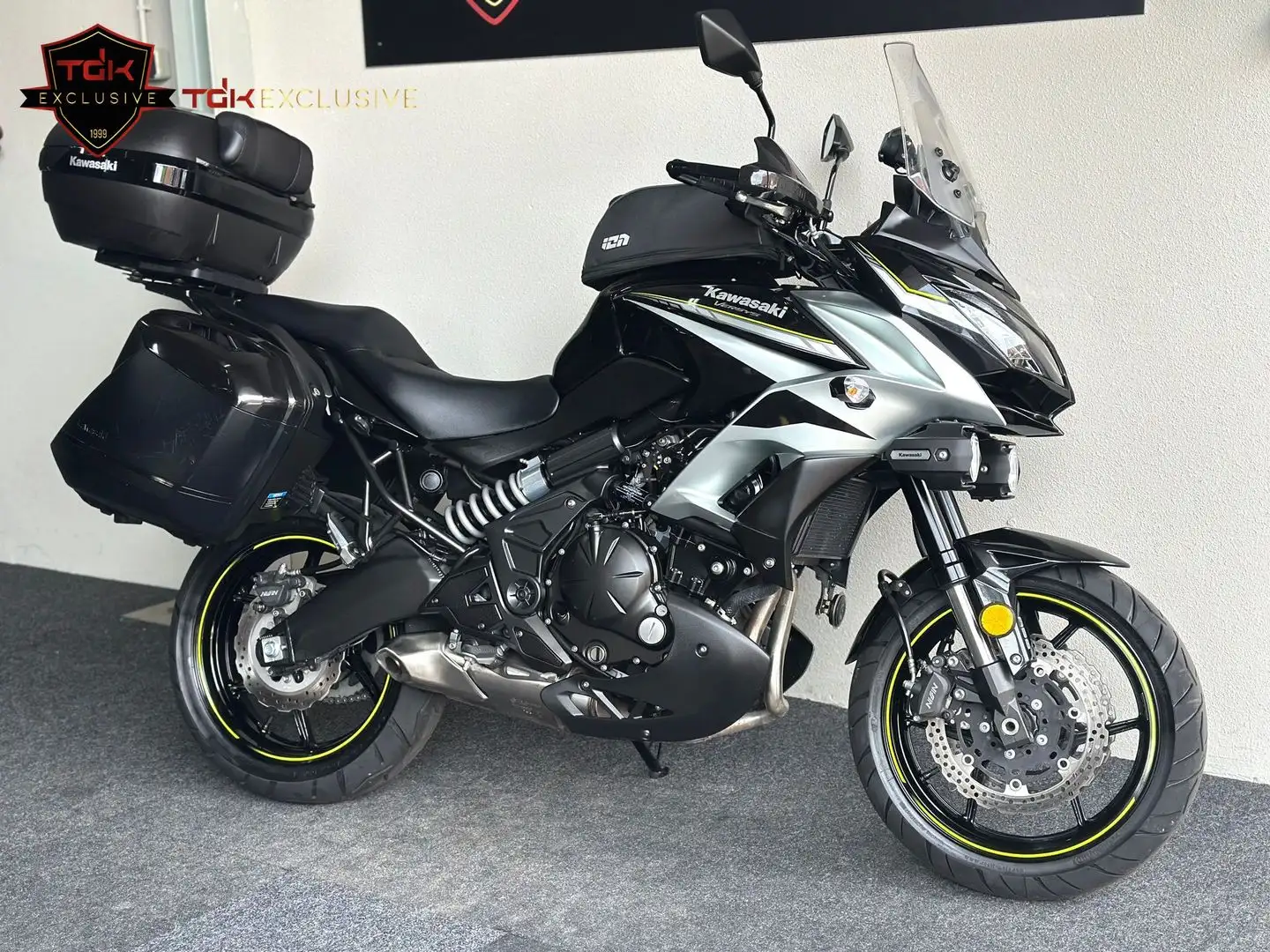 Kawasaki Versys 650 GRAND TOURER Gris - 1