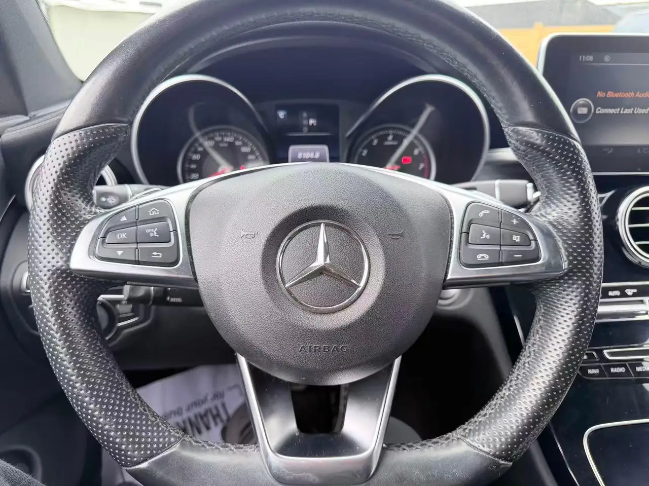 Mercedes-Benz C-Class снимка Mercedes-Benz C-Class