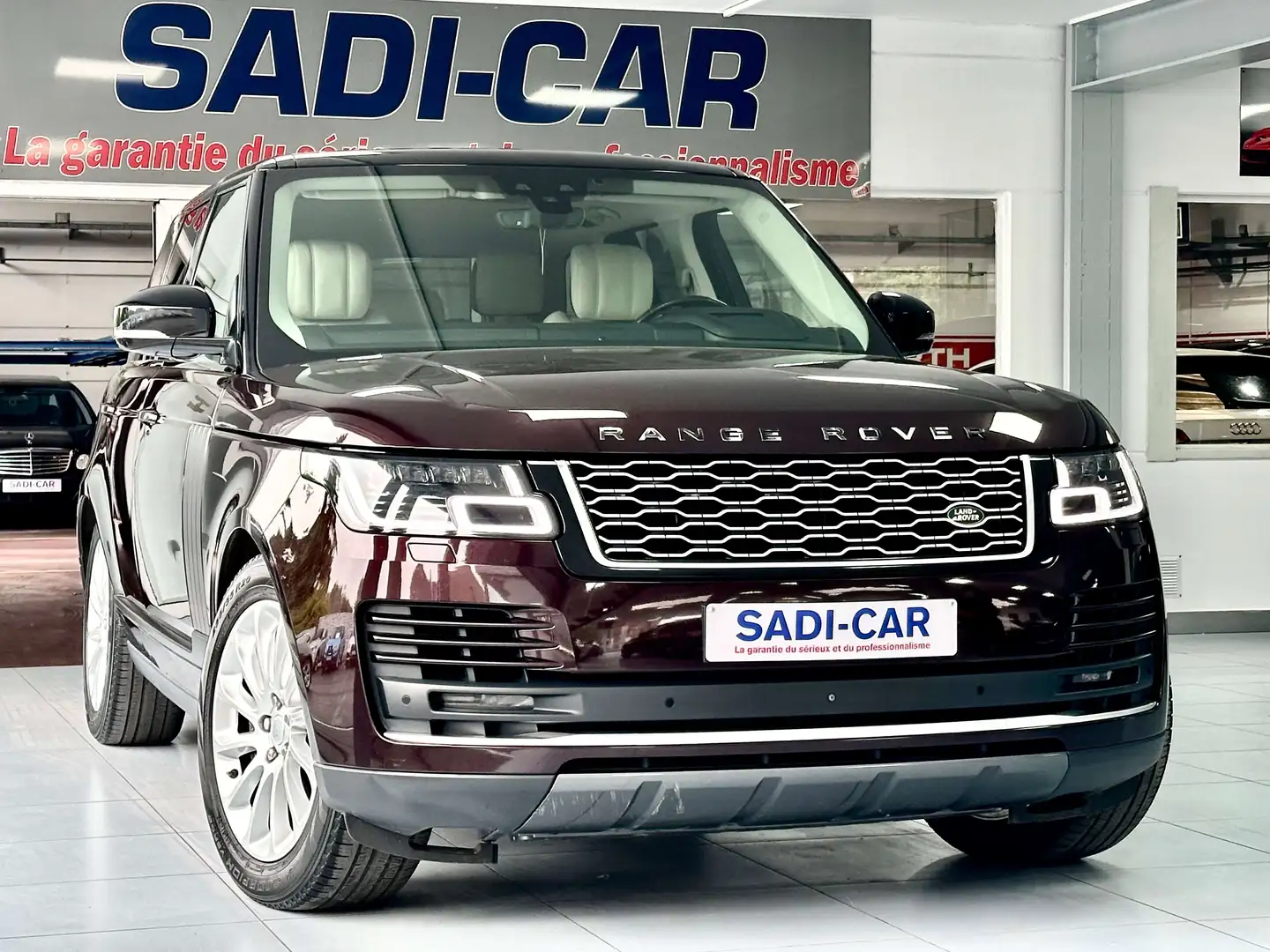 Land Rover Range Rover 4.4 SDV8 340cv - Vogue (FACE-LIFT) Roşu - 1