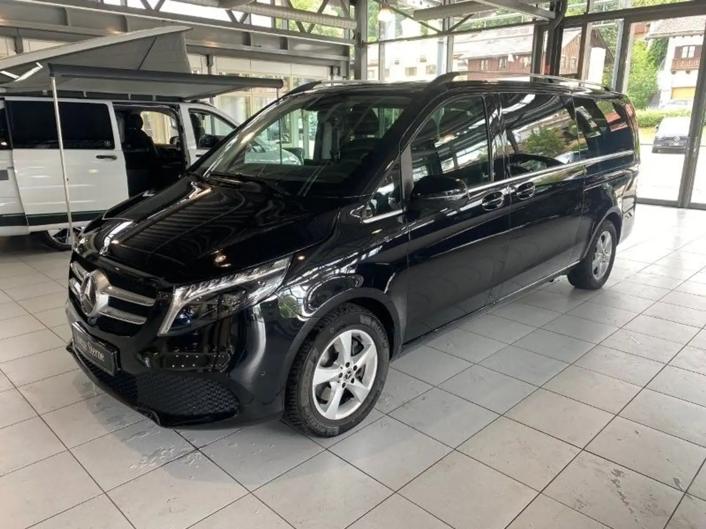 Mercedes-Benz V 300 d 4MATIC AVA Extralang AHK 360° Abstand LE Schwarz - 2