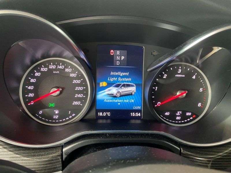 Mercedes-Benz V 300