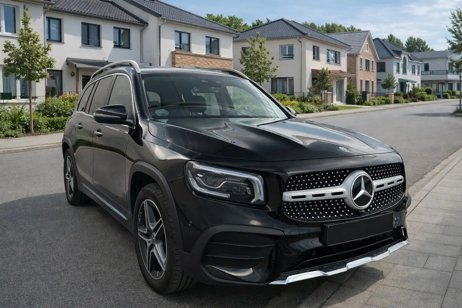 Mercedes-Benz GLB 220 d 4Matic/Mod.`23/AMG-Line/HUD/MultiBeam Schwarz - 2