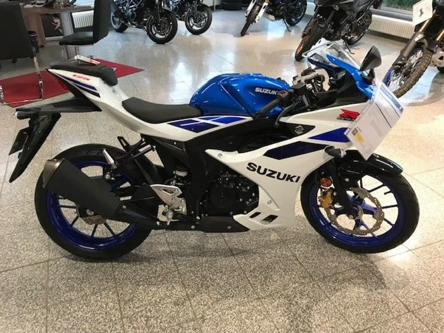 Suzuki GSX-R 125 B196 - 1