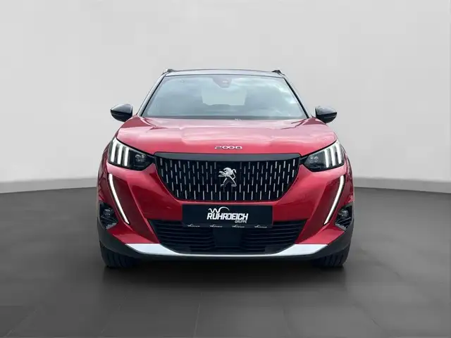 Peugeot 2008 view 6