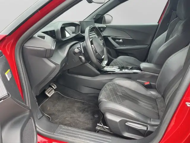 Peugeot 2008 view 8