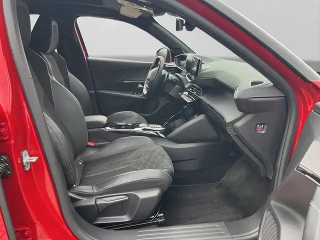 Peugeot 2008 view 9