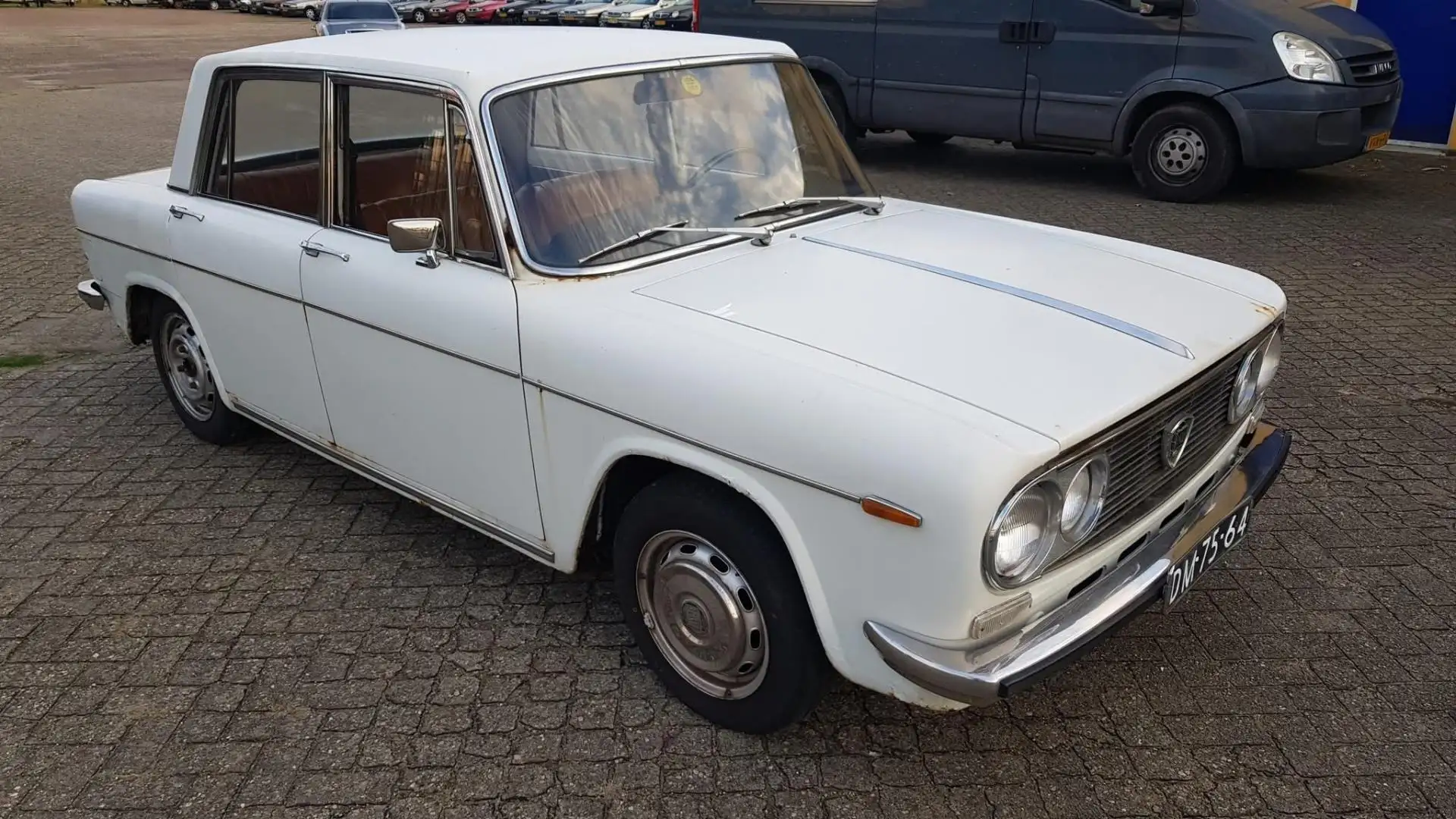 Lancia Fulvia 2ND SERIES 1199 Blanc - 2