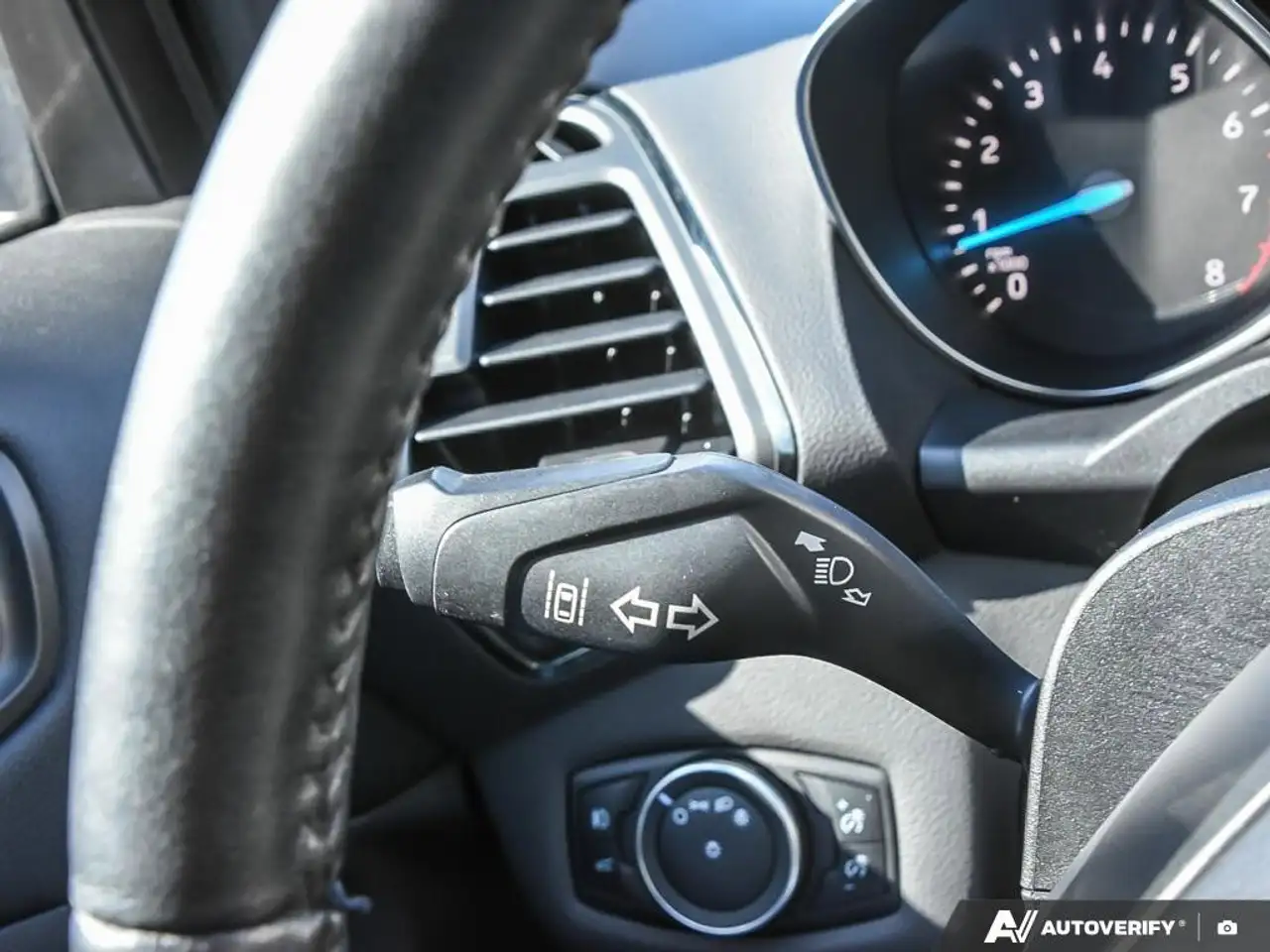 Ford Escape photo Ford Escape