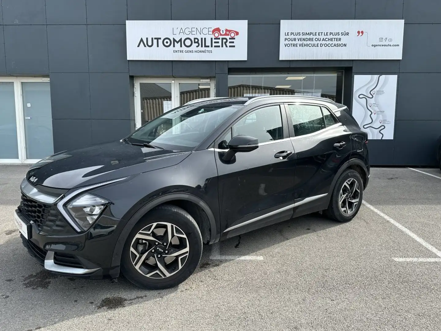 Kia Sportage VP 1.6 T-GDi 150ch MHEV iBVM6 4x2 Noir - 1