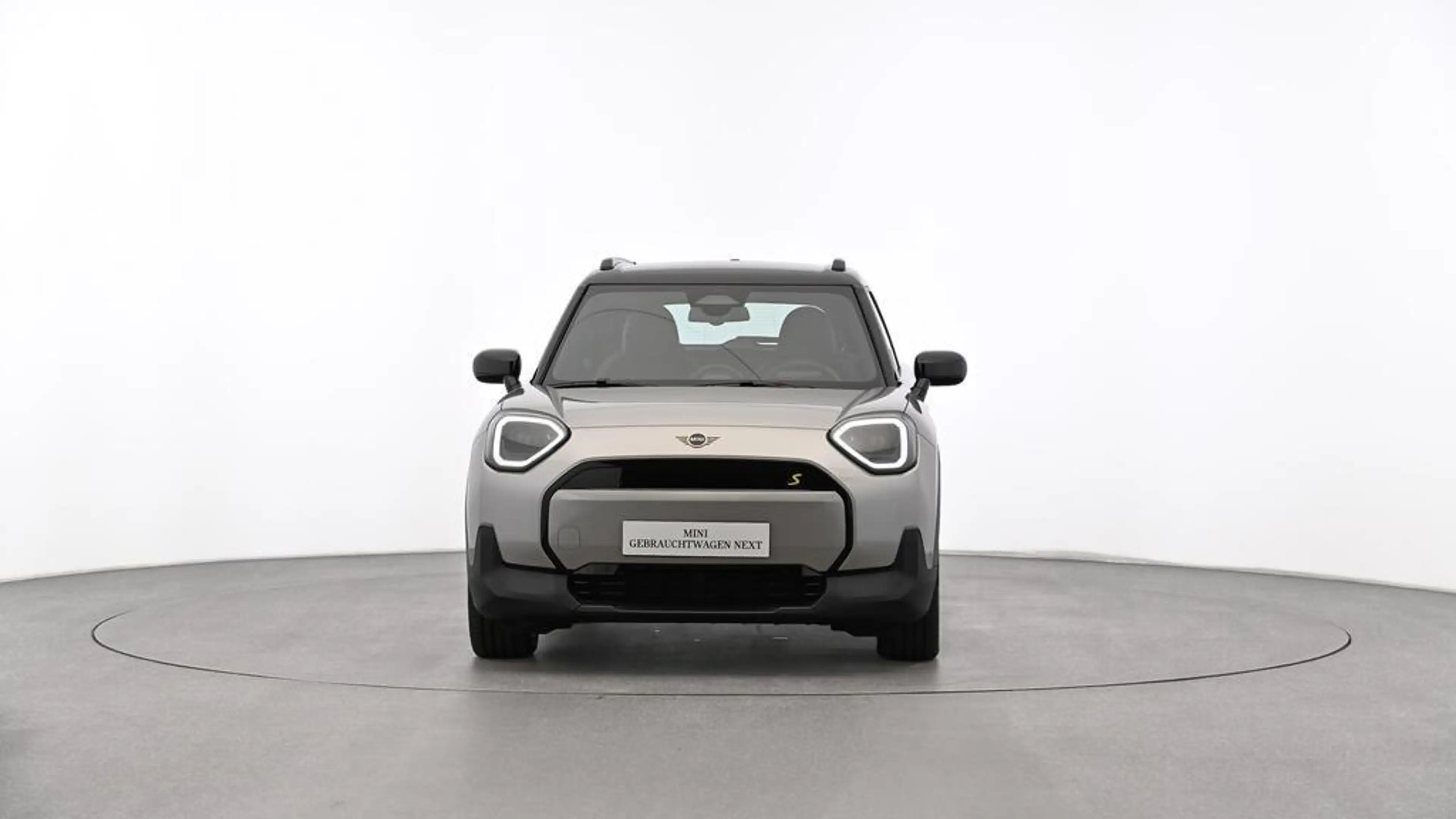 MINI Aceman Classic Trim — photo 15