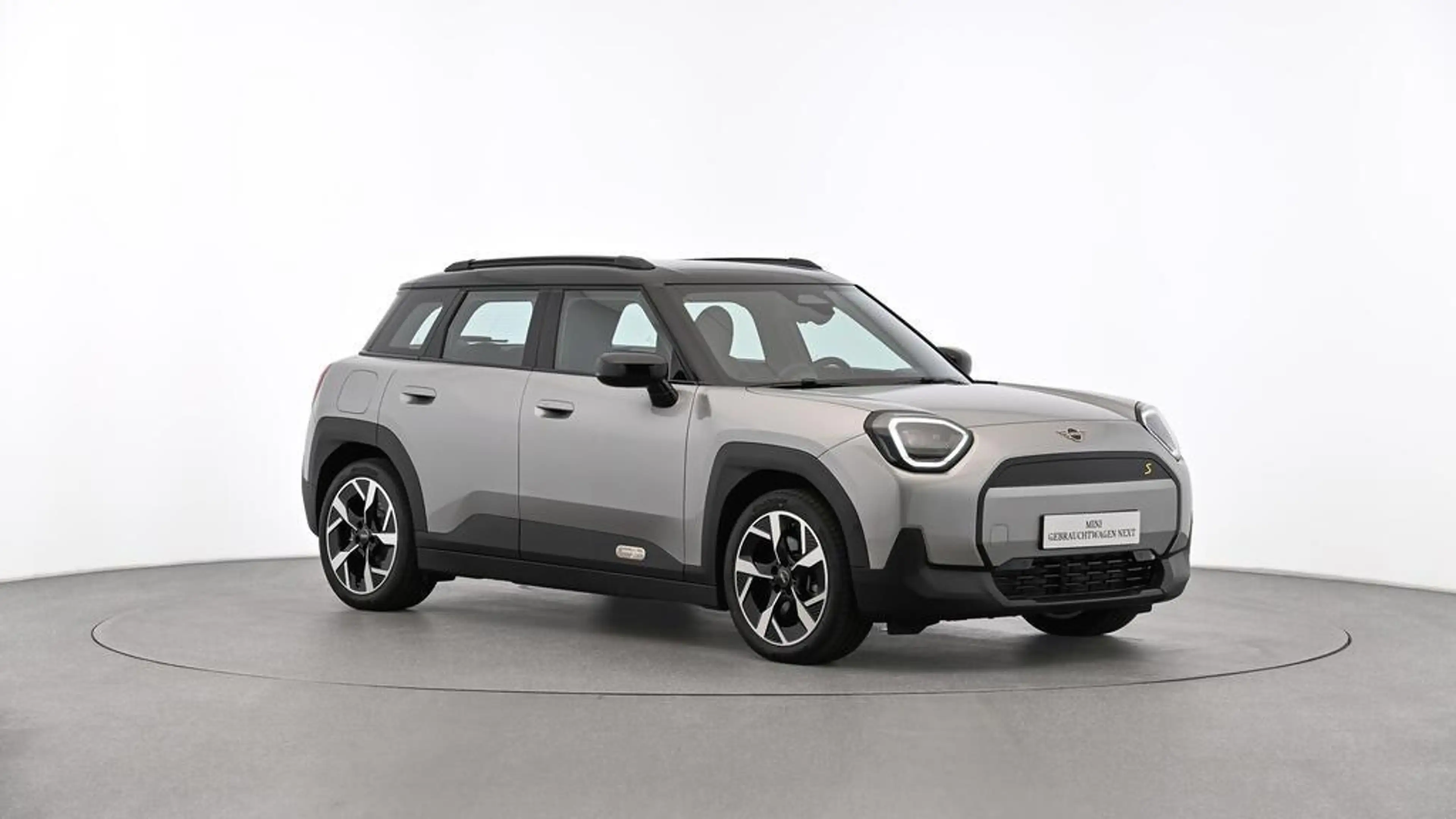 MINI Aceman Classic Trim — photo 14
