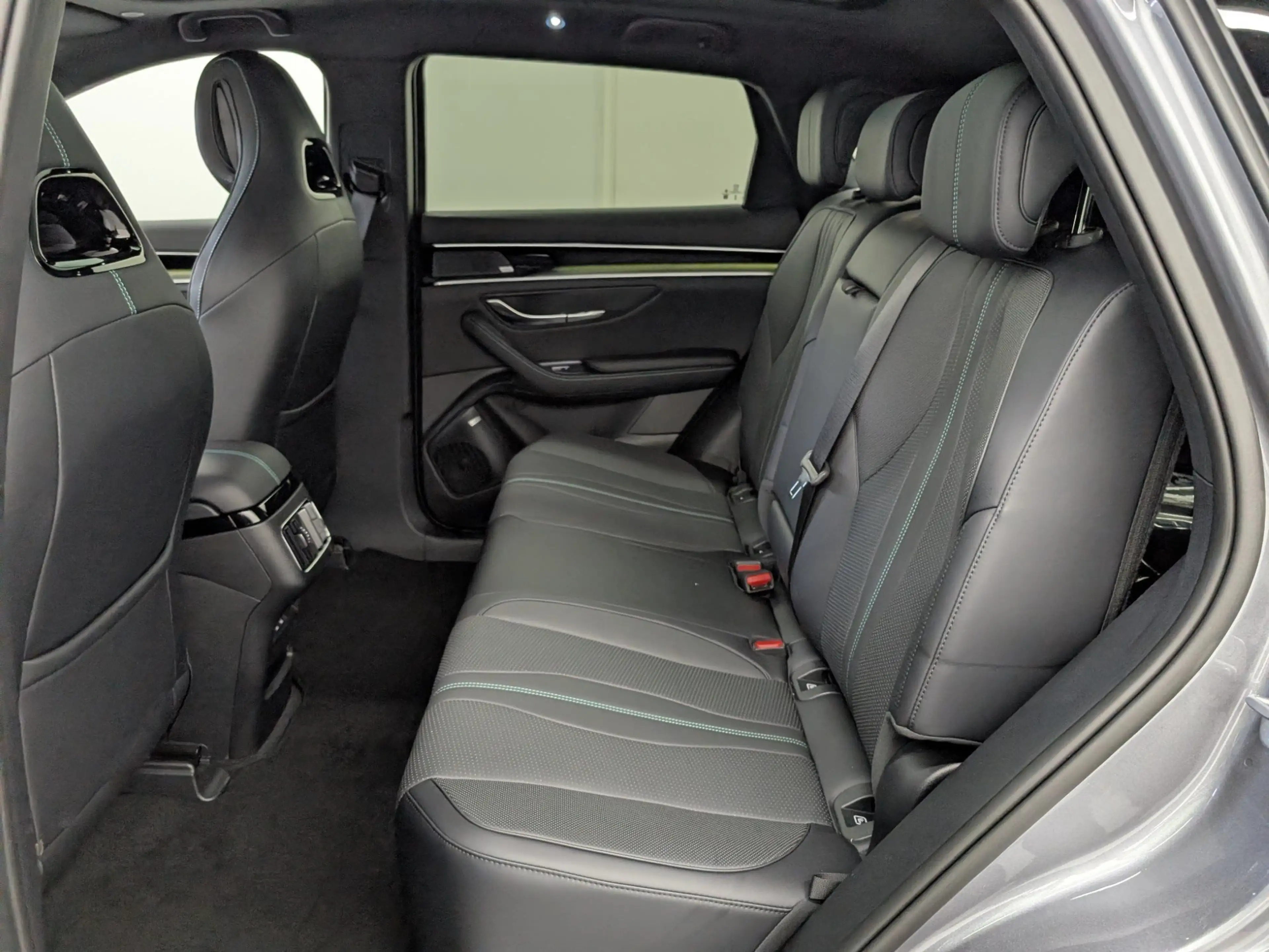BYD Seal U DM-i Boost ACC infinity-Soundsystem — photo 9