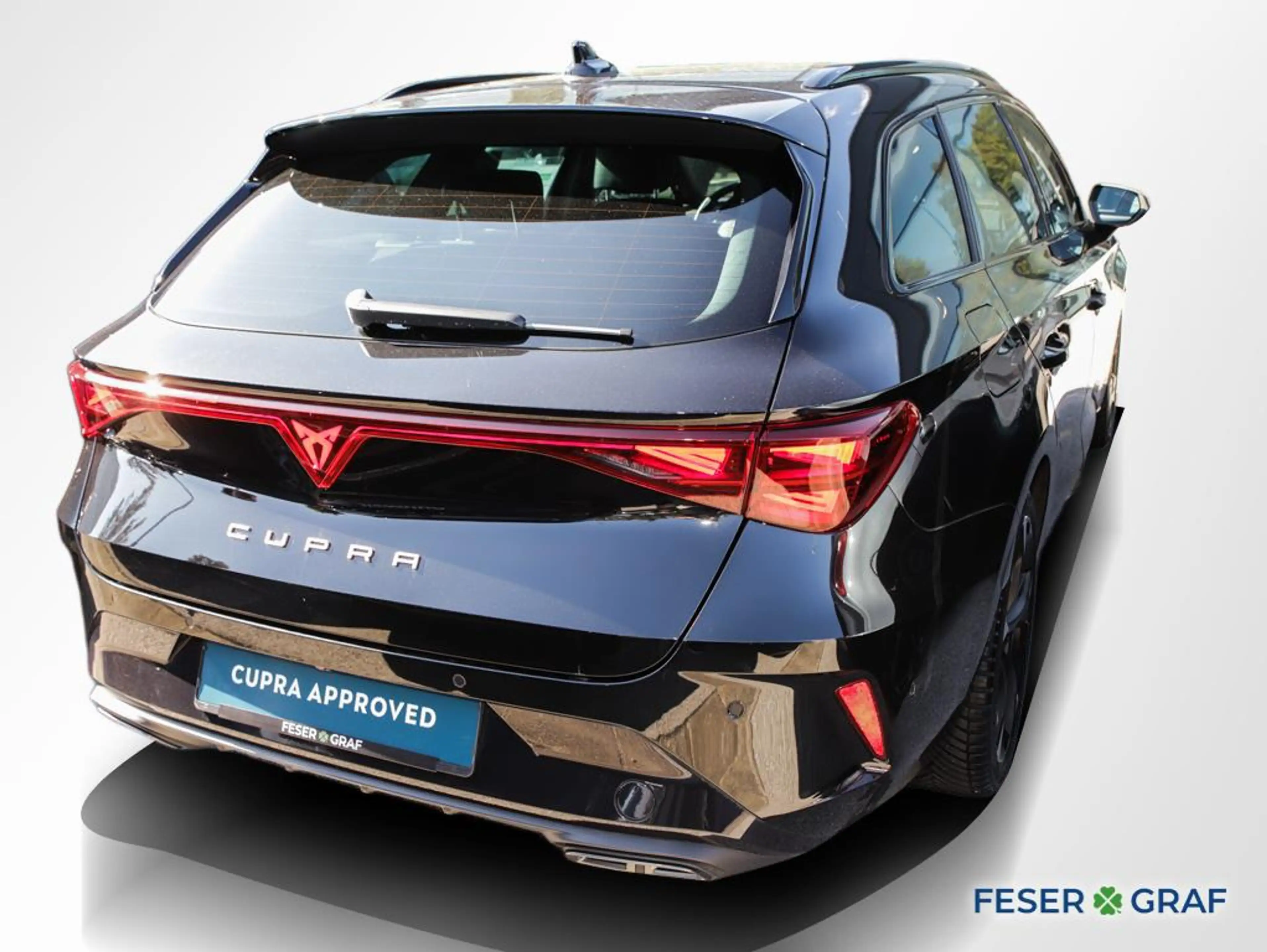 CUPRA Leon Sportstourer 1.5 eTSI DSG ACC AHK Navi RüKa — photo 2
