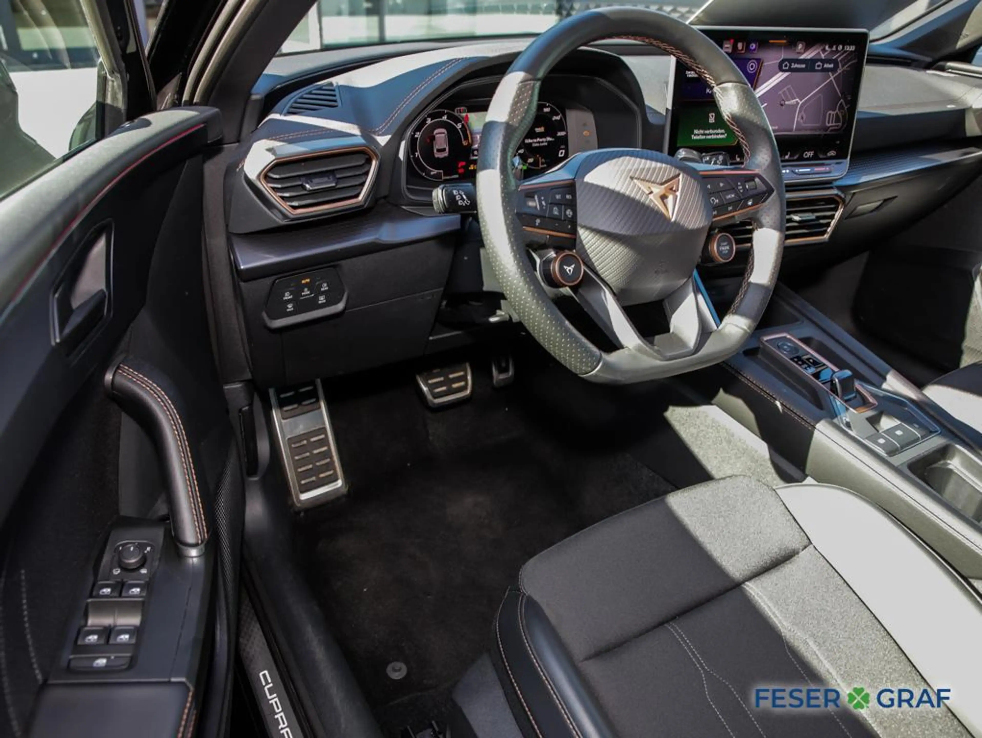 CUPRA Leon Sportstourer 1.5 eTSI DSG ACC AHK Navi RüKa — photo 10