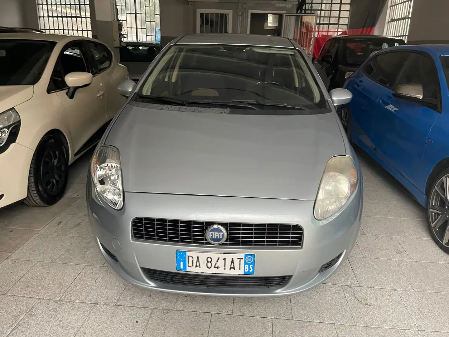 Fiat Grande Punto Grande Punto 5p 1.4 Dynamic 77cv Argento - 2