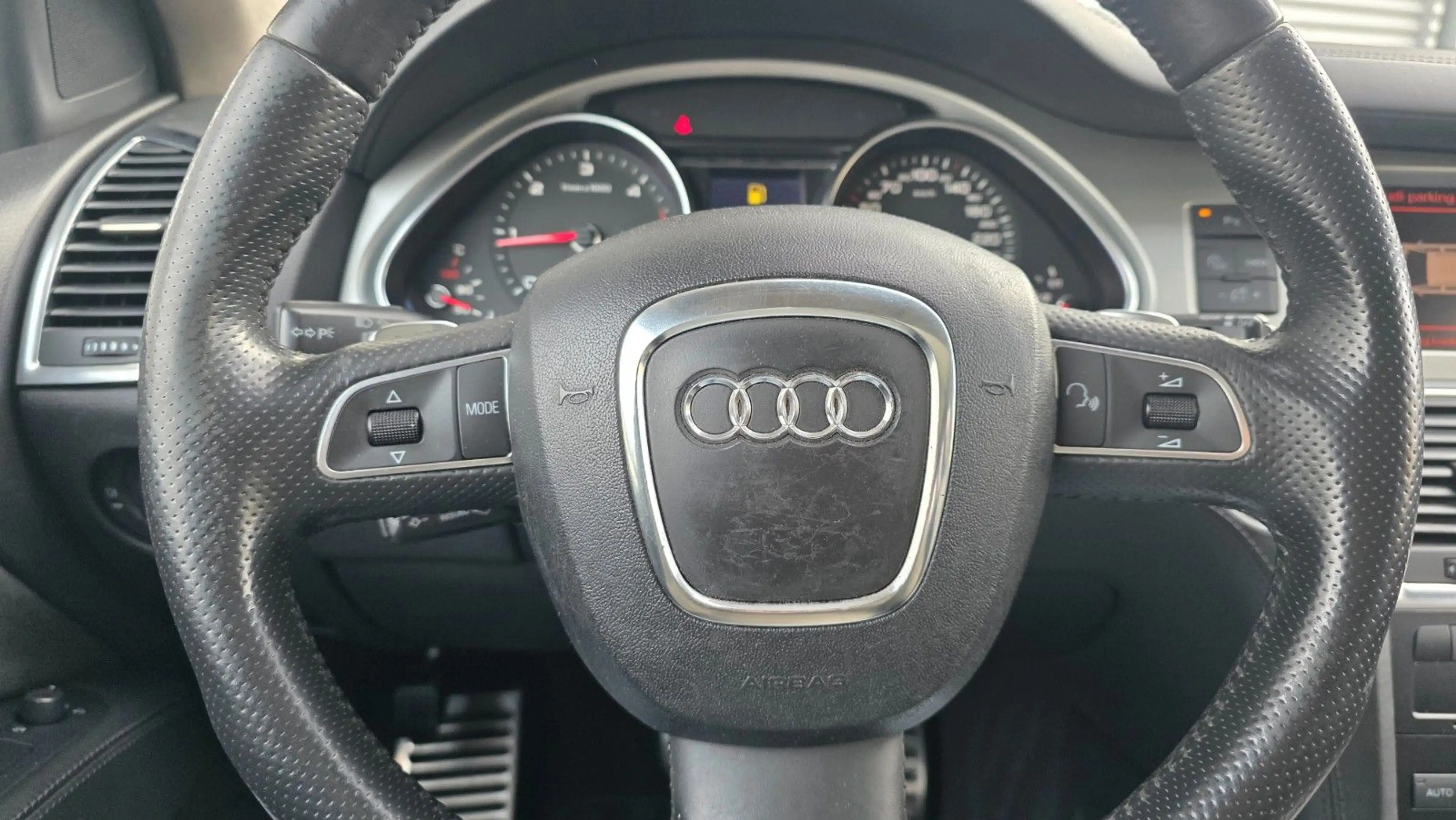 Audi Q7 6.0 TDI Open Sky Klima 4x Shzg AHK 2 Hd — photo 4