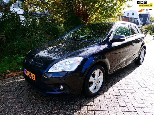 Kia ProCeed / pro_cee'd 1.4 CVVT X-ecutive 90pk Clima Cruise Leder Navi