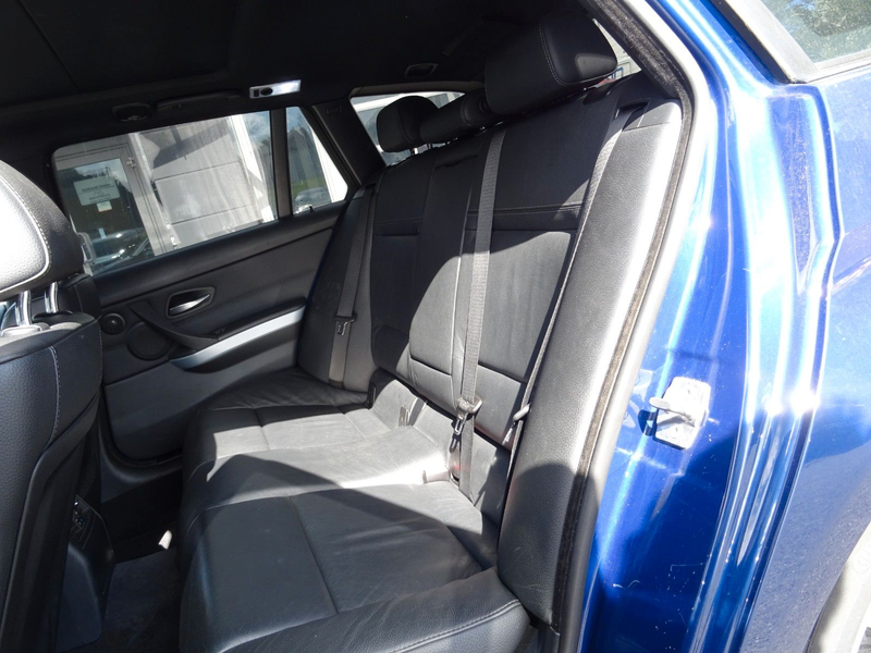 BMW 328 xi e91 N52 M-Paket X-Drive Panorama Keyless — photo 10