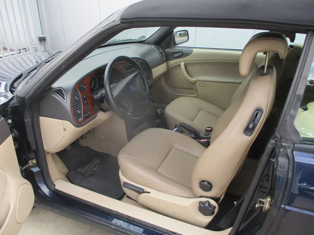 Saab 9-3 2.0i Turbo Cabrio SE, foto 6