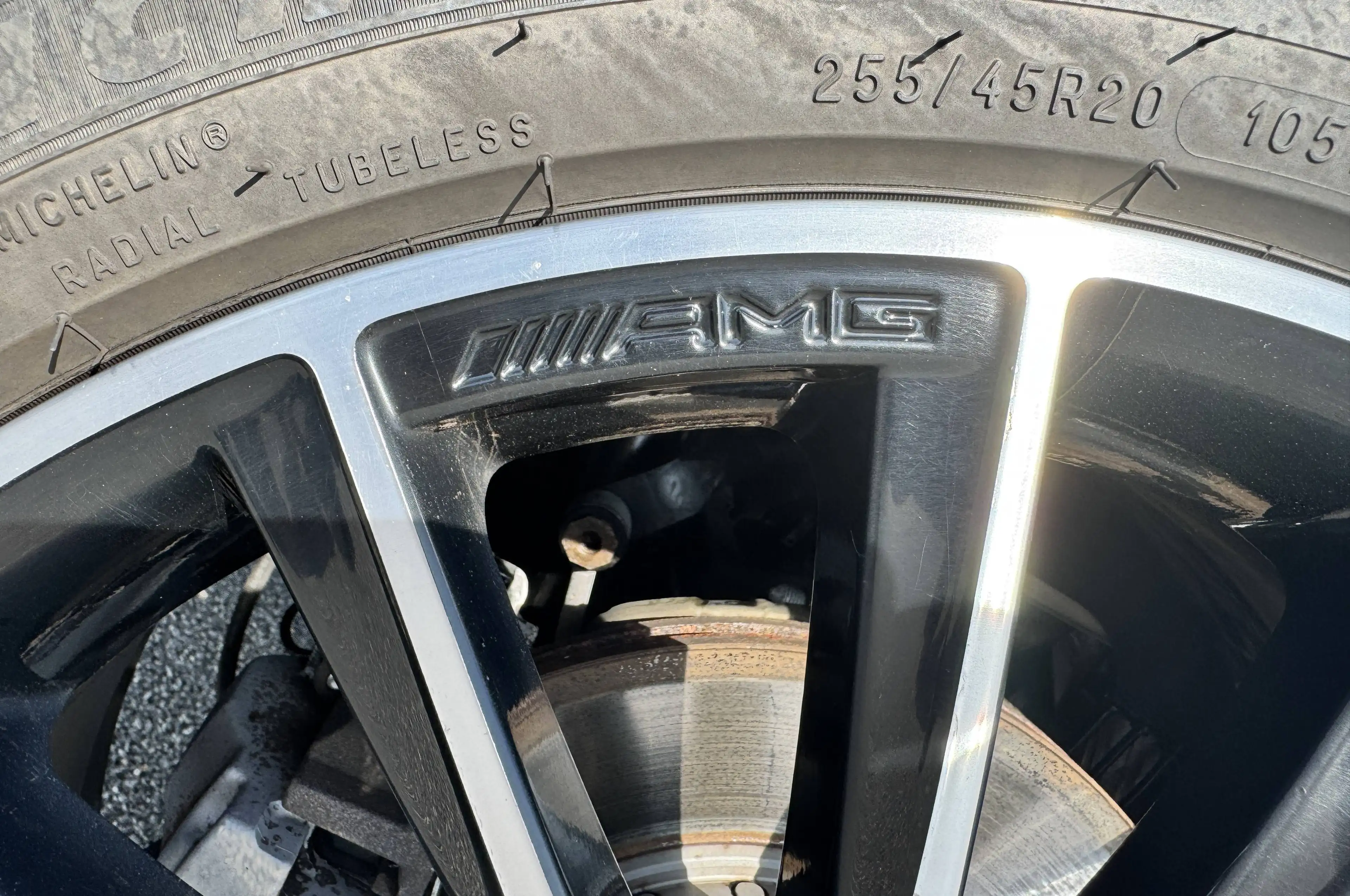 Mercedes-Benz GLC 250 d 4Matic Airmatic DC 360°Kamera AMG — photo 36