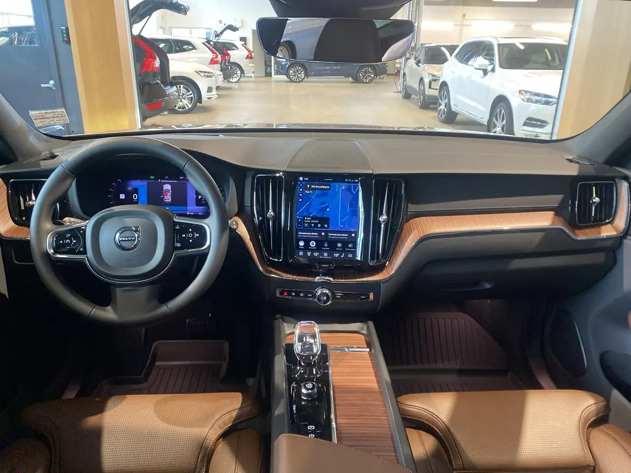 Volvo XC60 снимка Volvo XC60