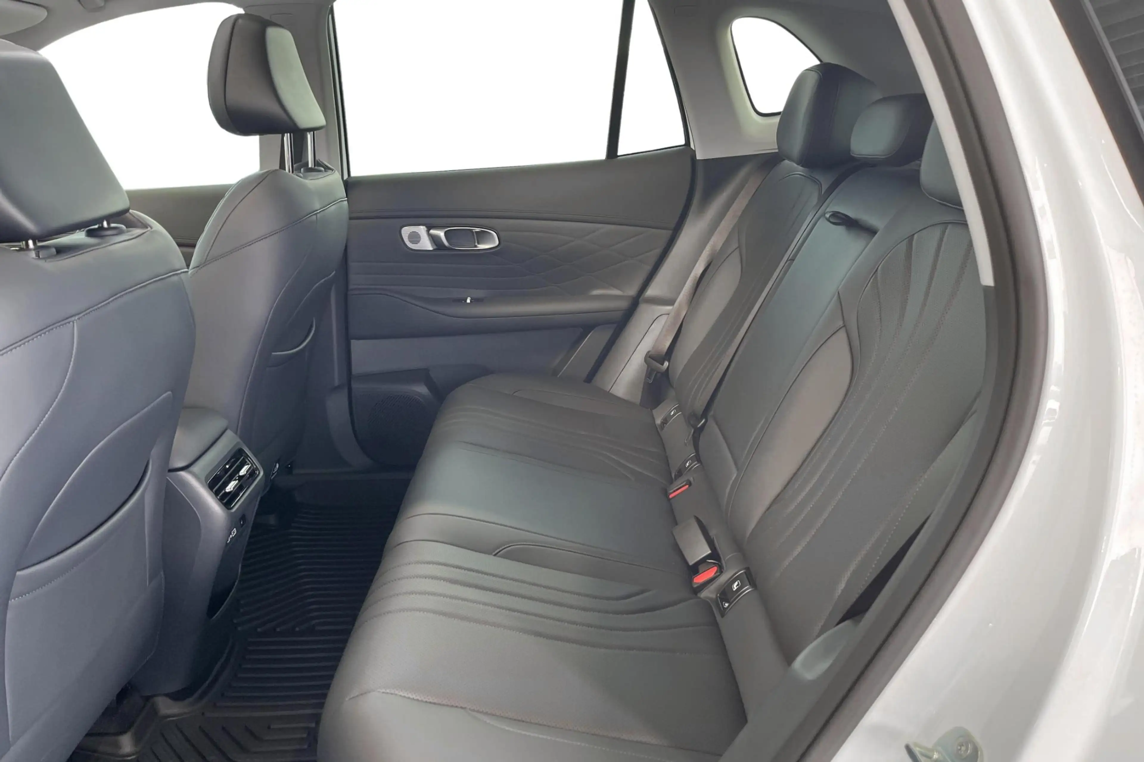 Geely Starray EM-i 1.5 EM-i PHEV Max+ 29,8kWh 8 JAAR of 200.000KM GAR — photo 7