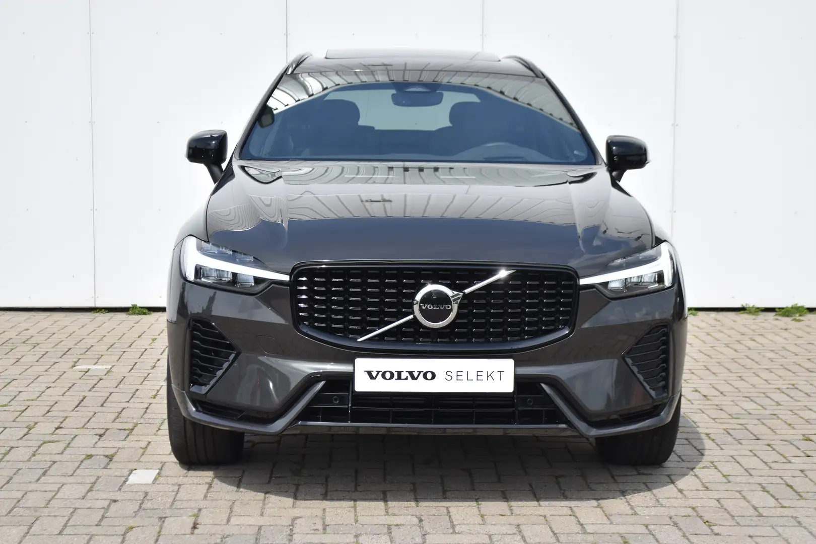 Volvo XC60 T6 AWD R-Design | PineGrey | HeadUp | PanoramaDak Gris - 2