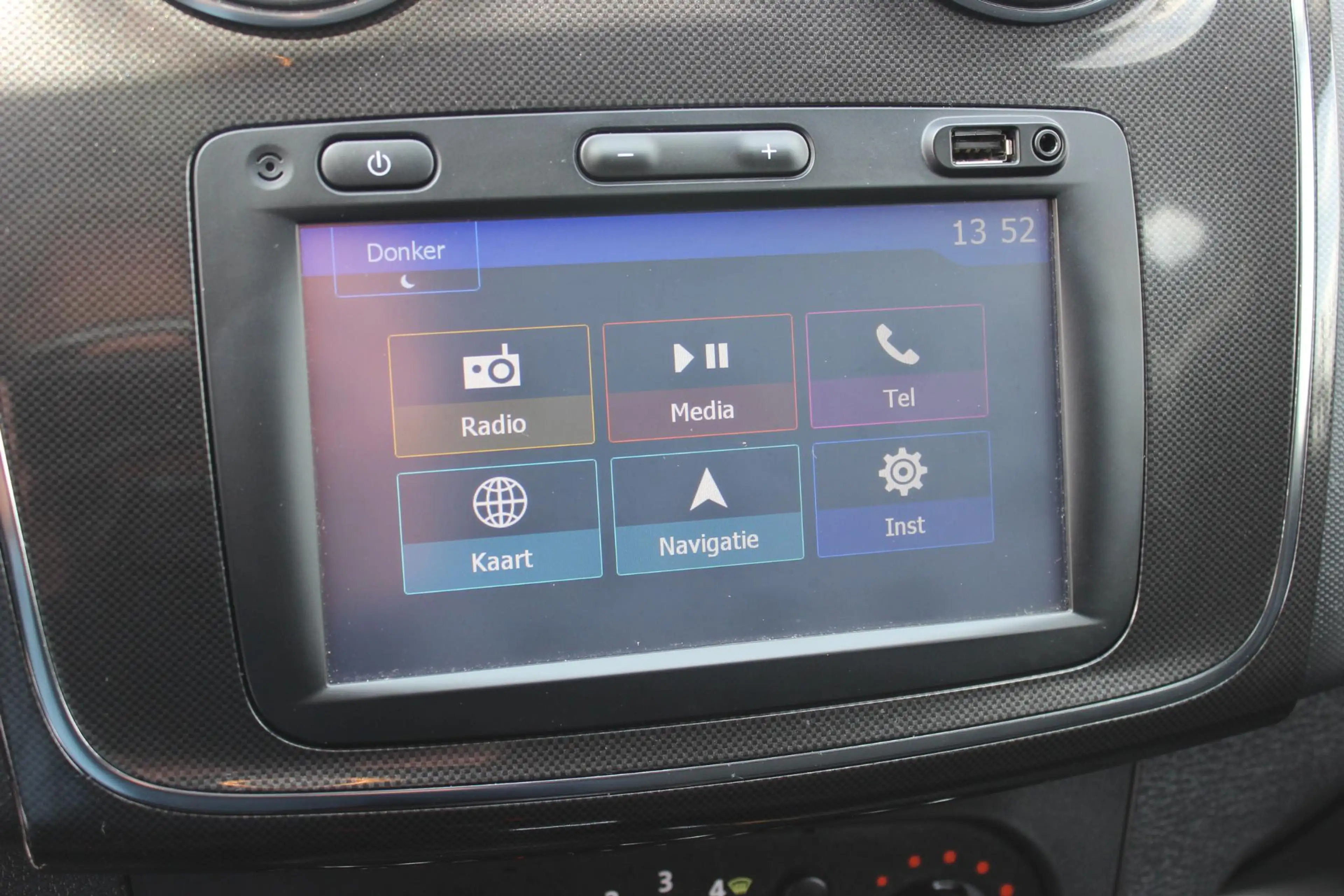 Dacia Logan MCV 0.9 TCe Automaat Laureate — photo 8