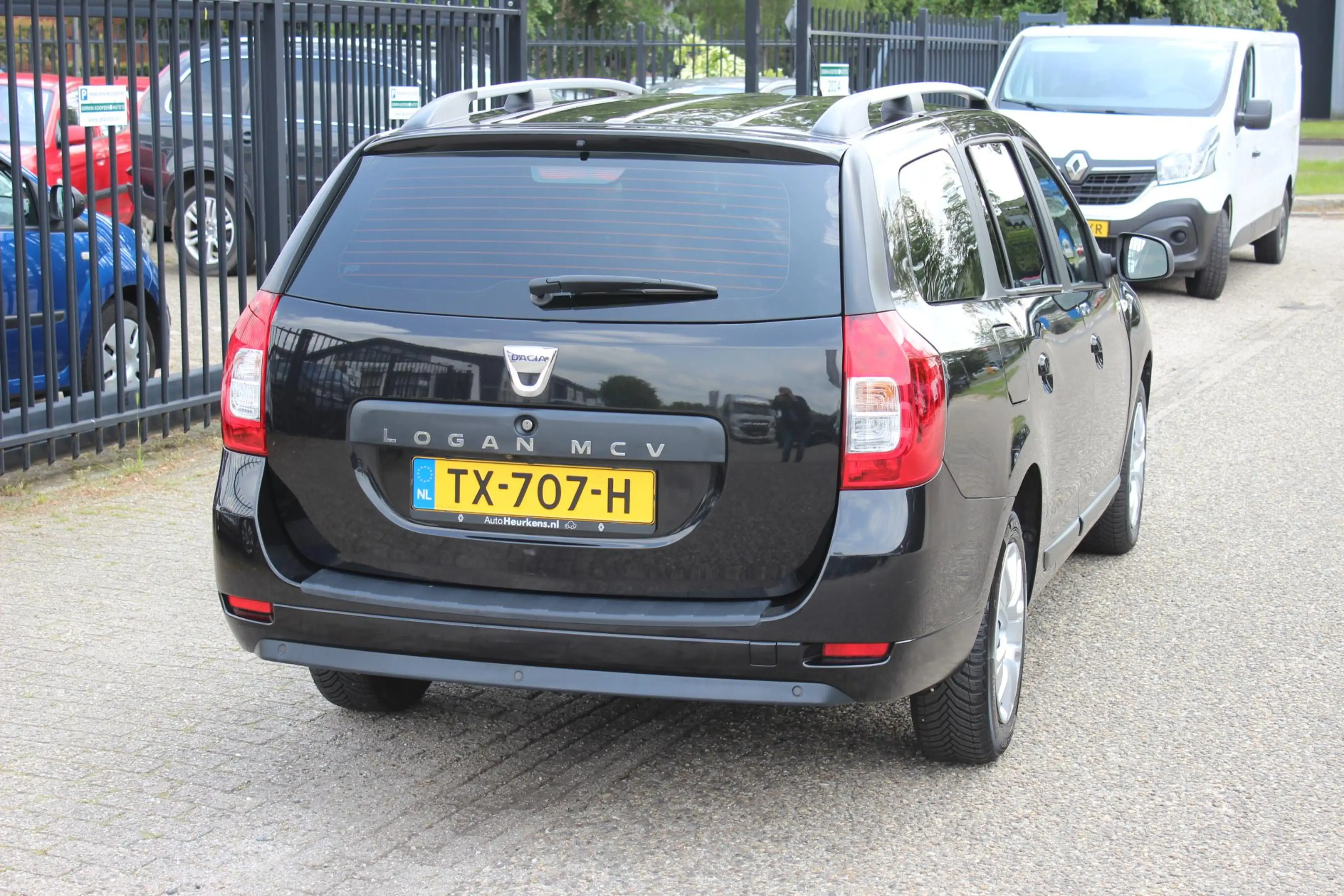 Dacia Logan MCV 0.9 TCe Automaat Laureate — photo 13