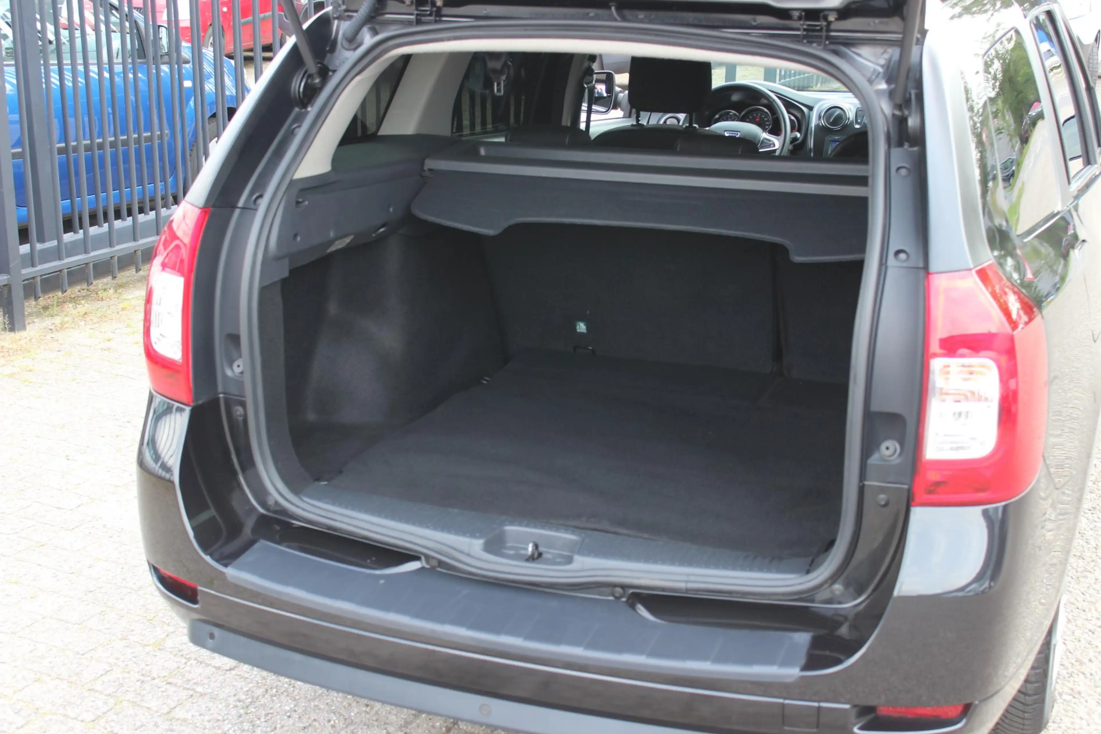 Dacia Logan MCV 0.9 TCe Automaat Laureate — photo 14