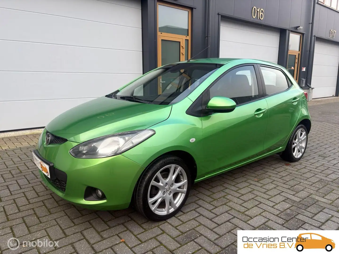 Mazda 2 1.3 5-deurs Airco Navi/Carplay Velgen Elektr. Pakk Vert - 2