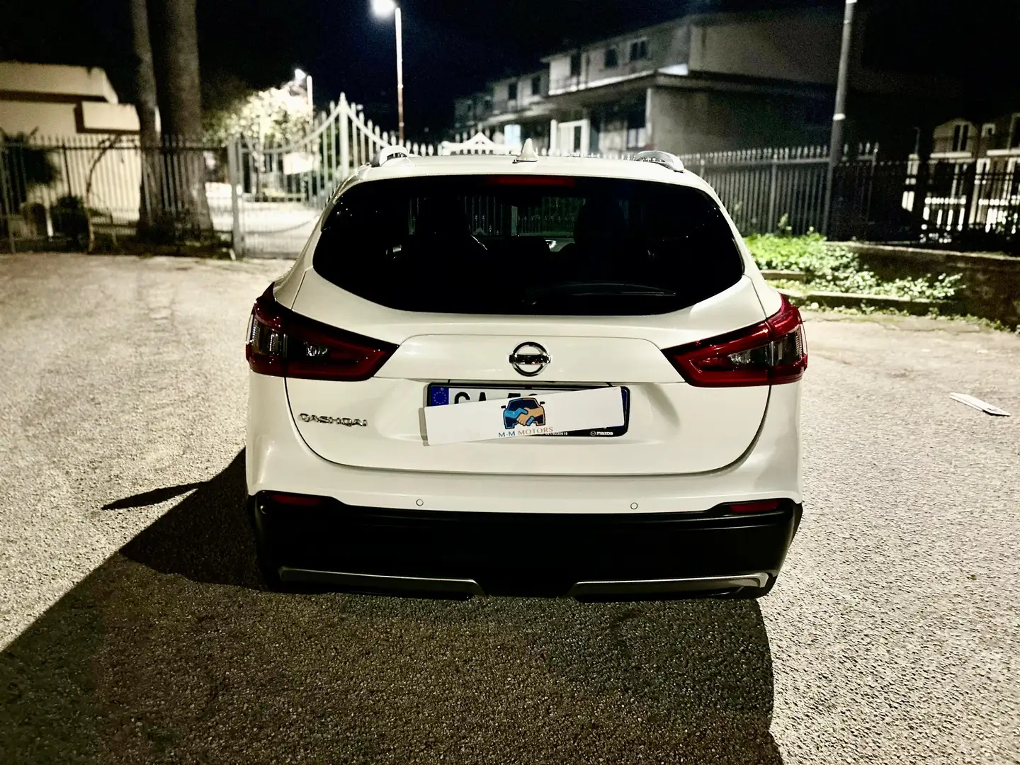 Nissan Qashqai Qashqai II 1.3 dig-t N-Connecta 140cv Bianco - 2