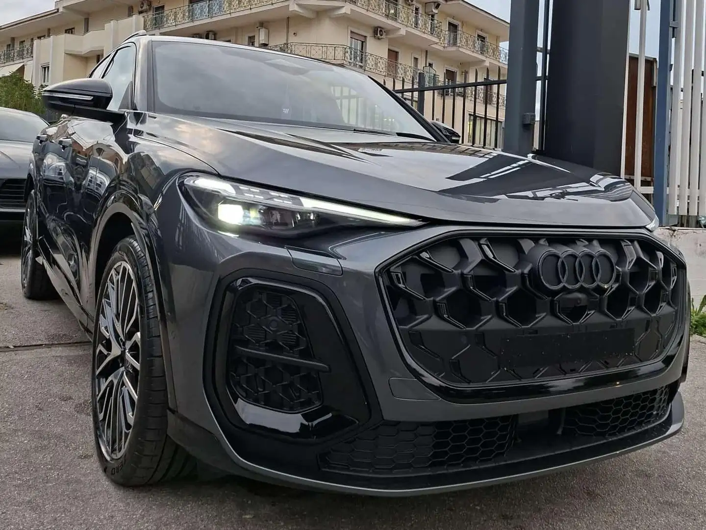 Audi SQ5 SQ5 Sportback 3.0 tfsi mhev+quattro 367cv s-tronic Gris - 1