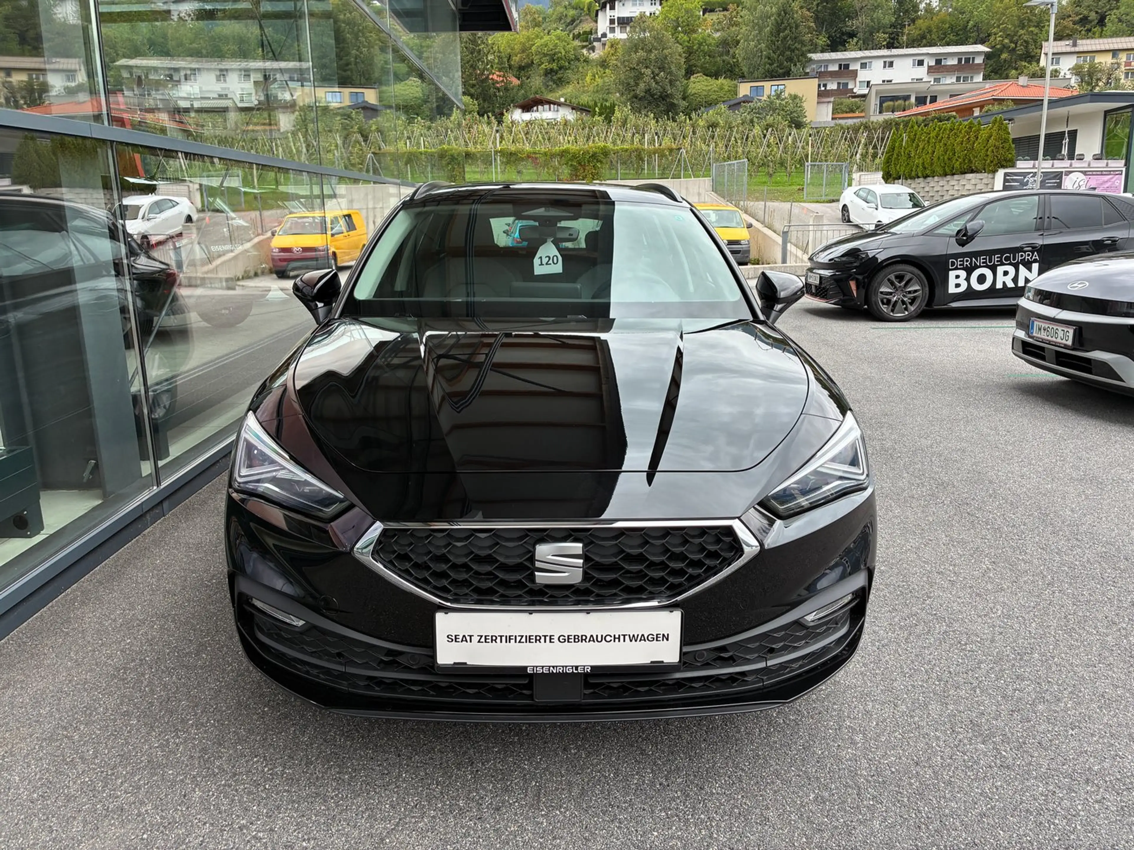 SEAT Leon Style Edition 1.5TSI 115PS — photo 2