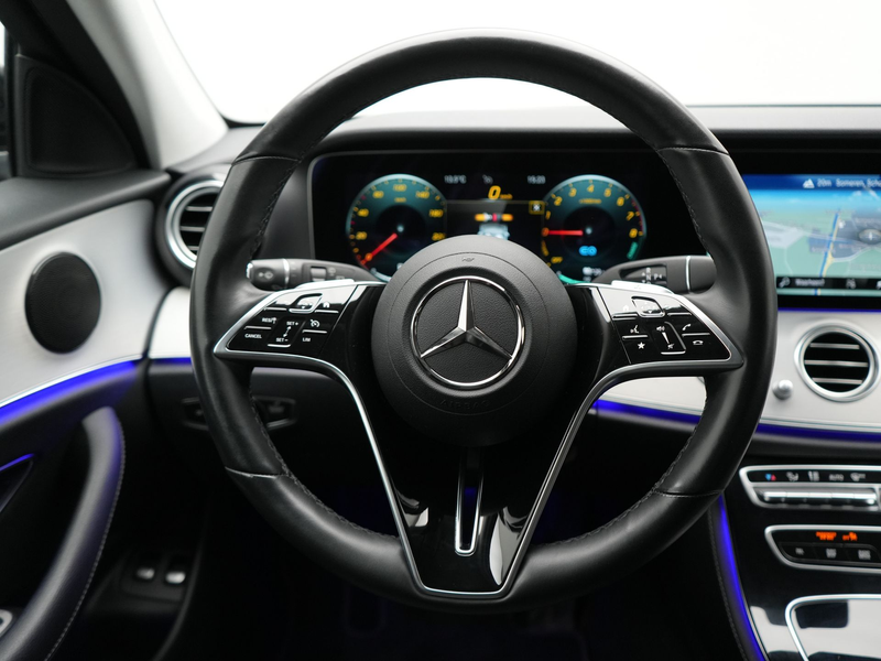 Mercedes-Benz E 300 Estate 300e Avantgarde PHEV 320pk Dealer O.H | Wid — photo 16