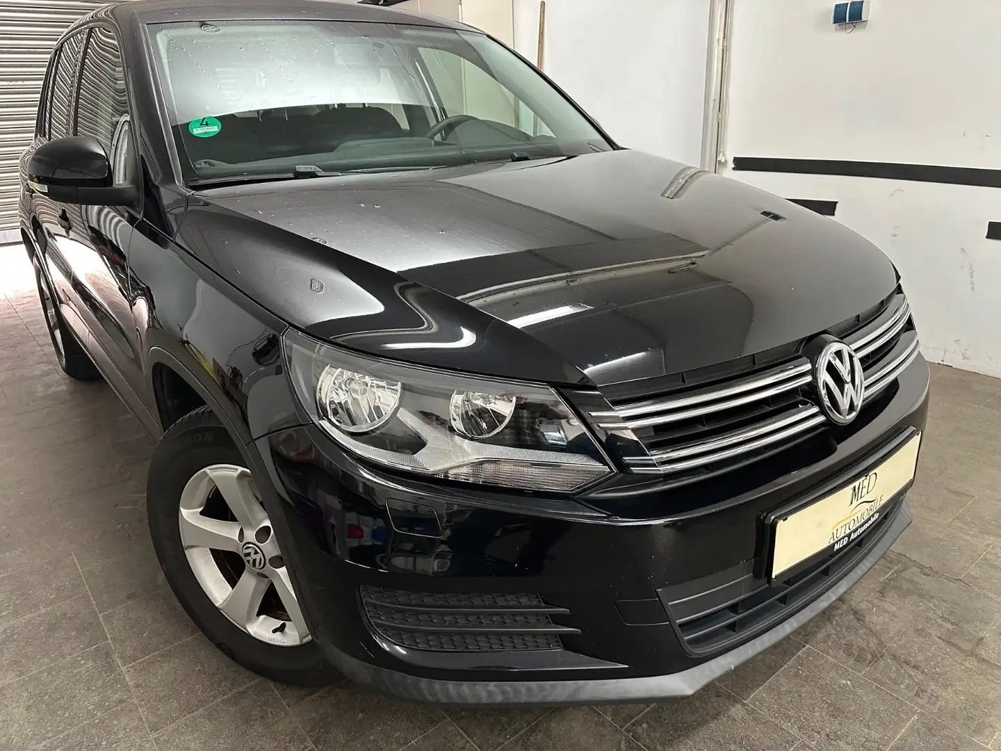 Volkswagen Tiguan Trend & Fun BMT Schwarz - 1