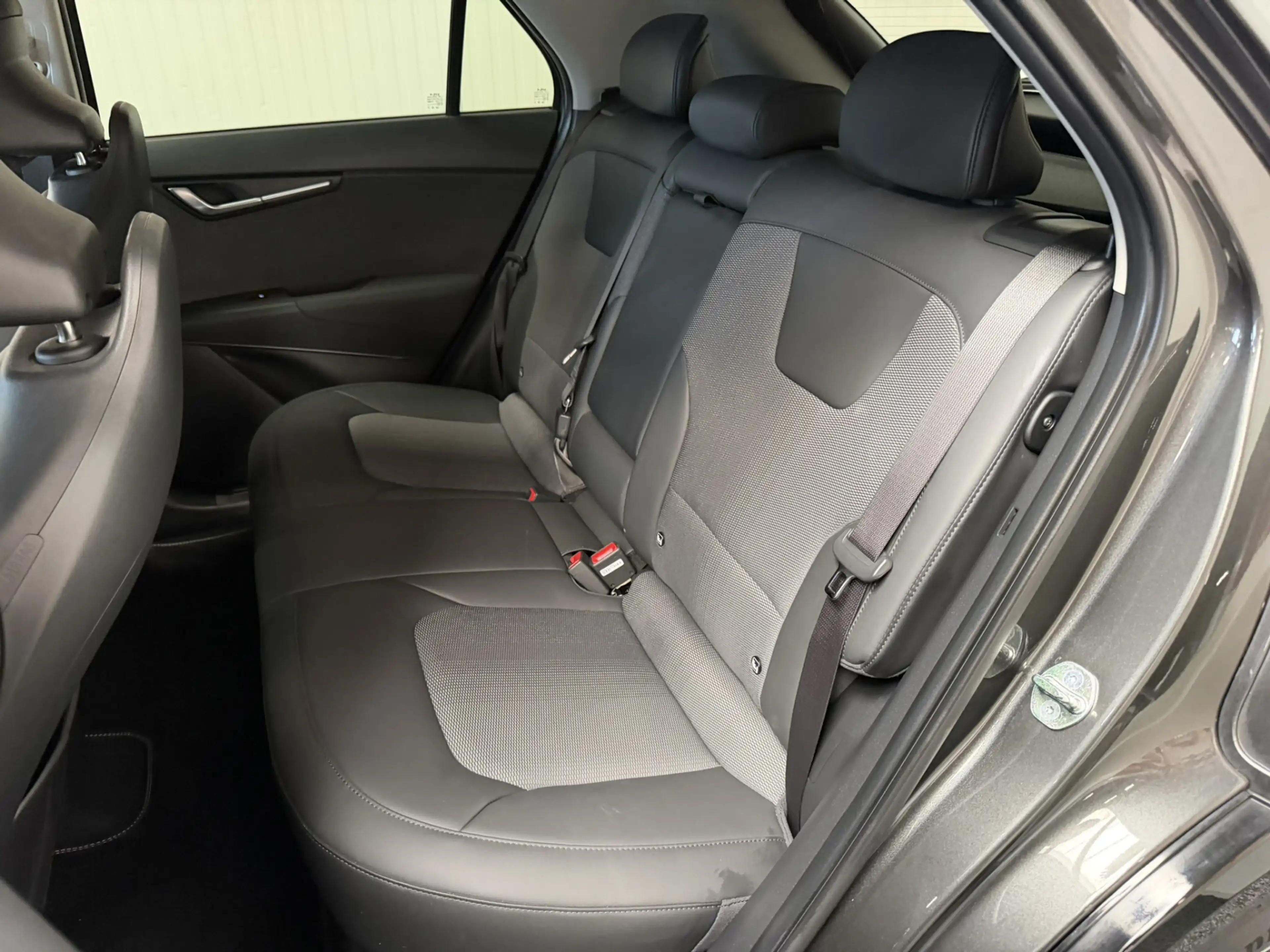 Kia e-Niro EV Edition Advanced 64.8 kWh APPLE CARPLAY/ ANDROI — photo 49