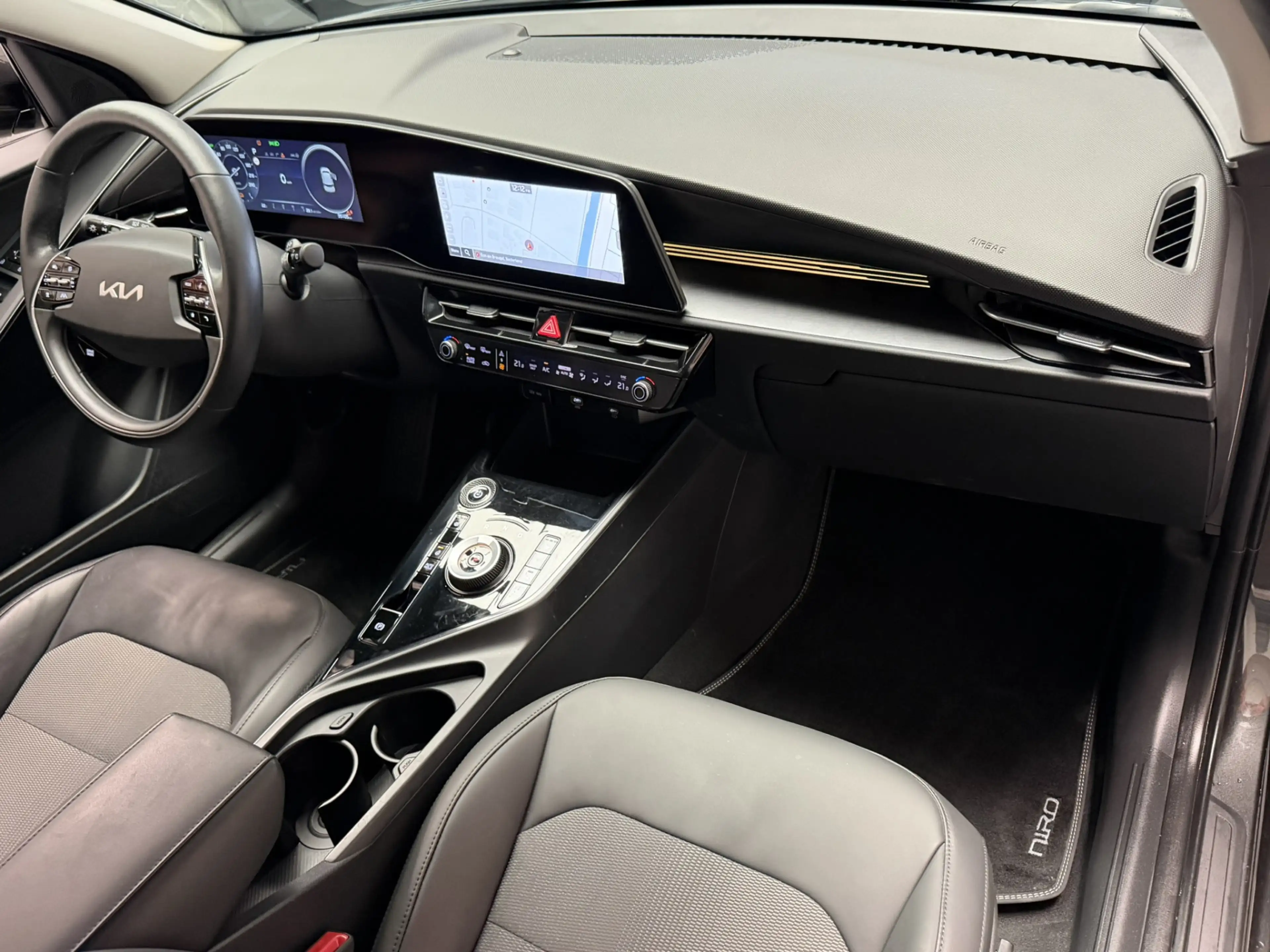 Kia e-Niro EV Edition Advanced 64.8 kWh APPLE CARPLAY/ ANDROI — photo 14